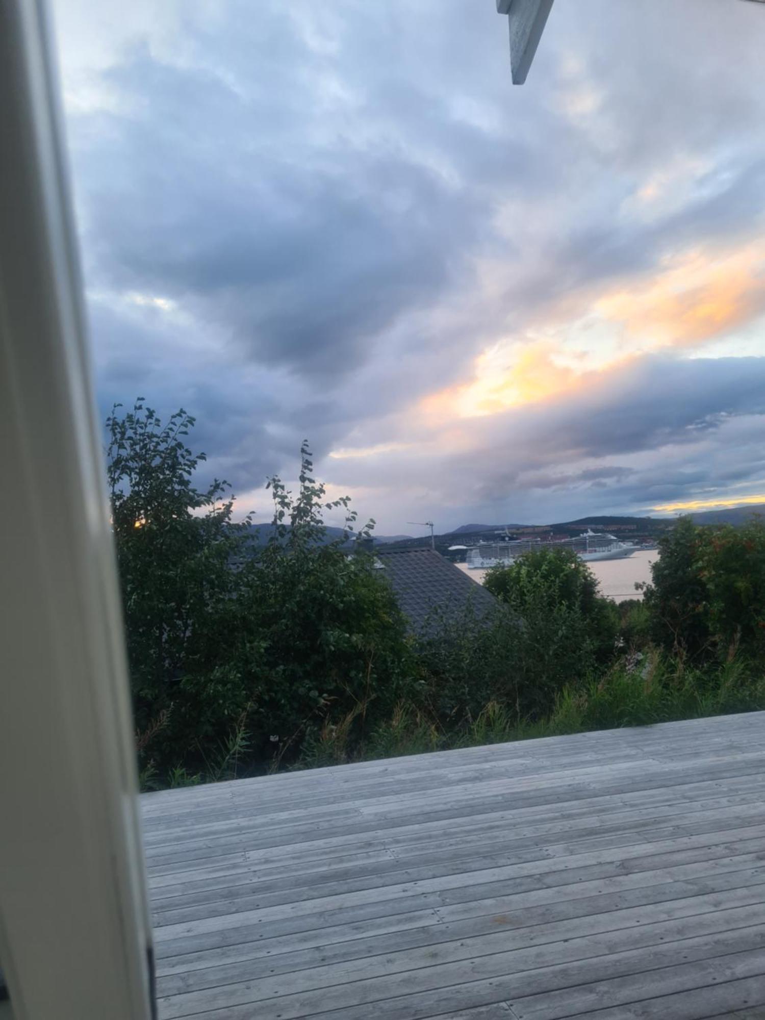 Leiligheten Pa Tomasjordnesvegen Tromsø Extérieur photo