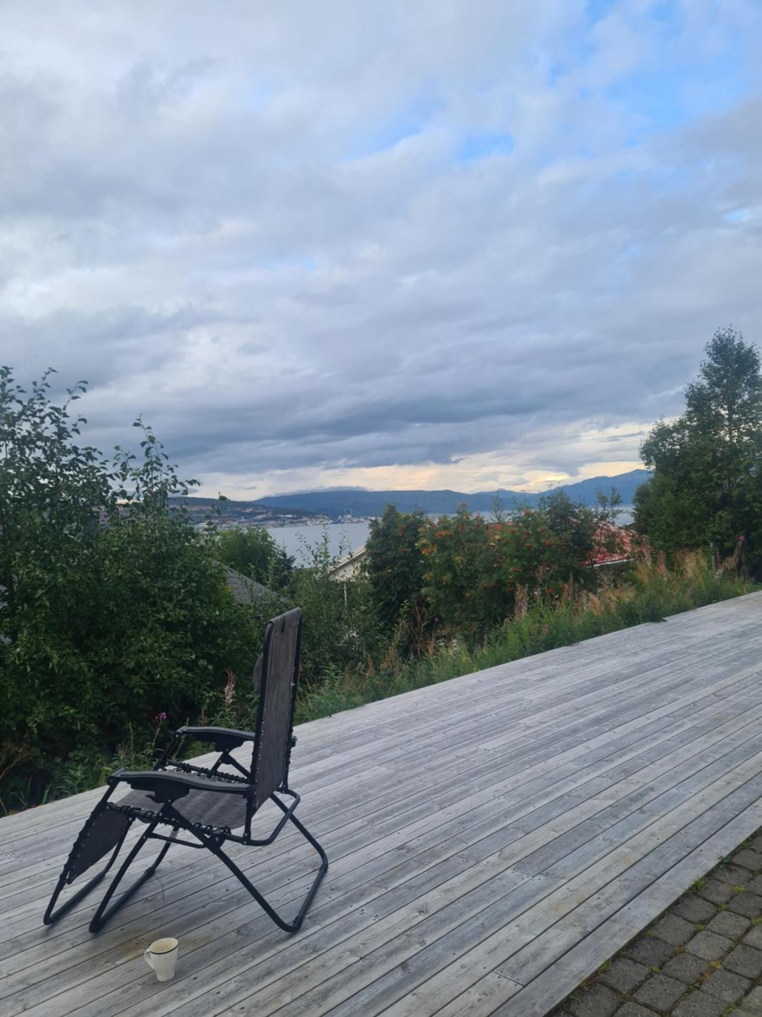 Leiligheten Pa Tomasjordnesvegen Tromsø Extérieur photo